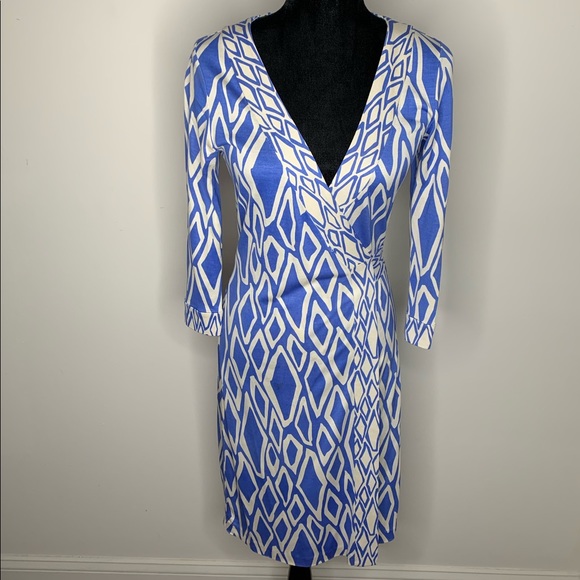 Diane Von Furstenberg Dresses & Skirts - DVF Julian Silk Banded Wrap Dress